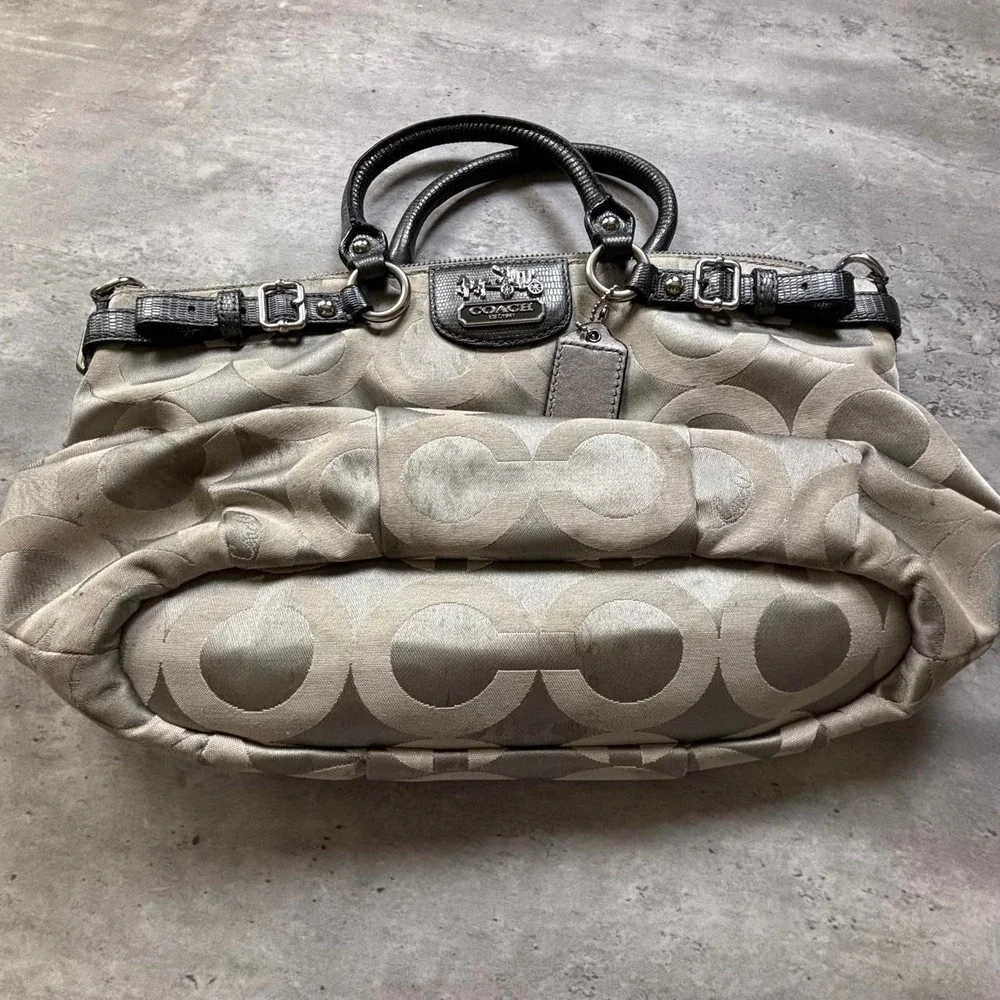 COACH Sophia Purse Women OS Gray Excellent Signature Op Art Madison 18650